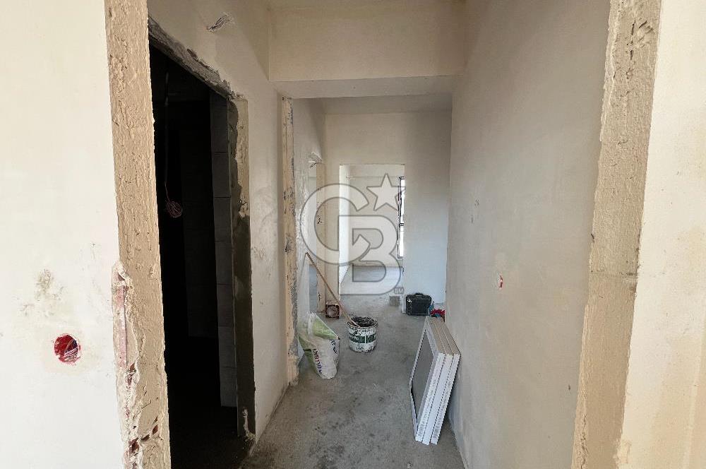 ÇANAKKALE BARBAROS MAHALLESİNDE CADDE ÜZERİ 2+1 SATILIK DAİRE