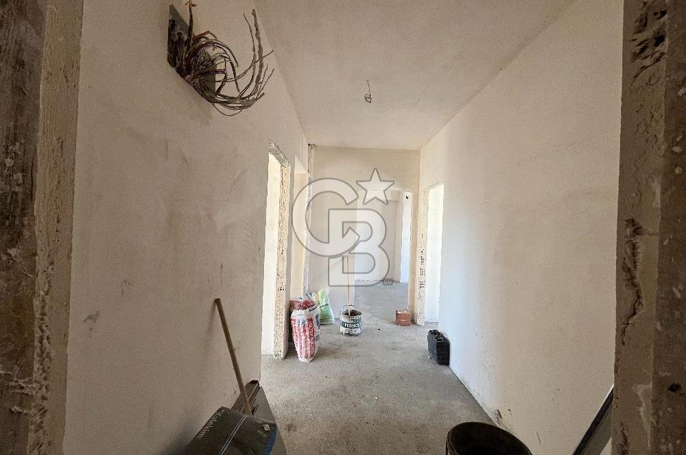 ÇANAKKALE BARBAROS MAHALLESİNDE CADDE ÜZERİ 2+1 SATILIK DAİRE
