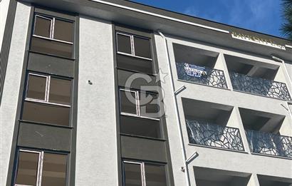 ÇANAKKALE BARBAROS MAHALLESİNDE CADDE ÜZERİ 2+1 SATILIK DAİRE