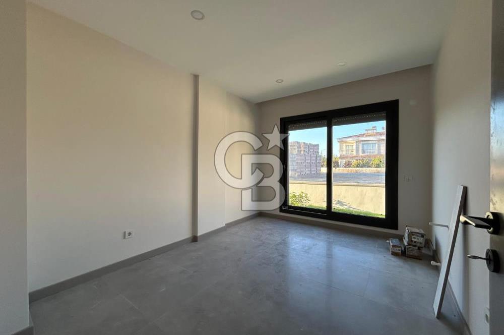 Ayvalık Küçükköy'de Satılık Sıfır 4+1 İkiz Villa