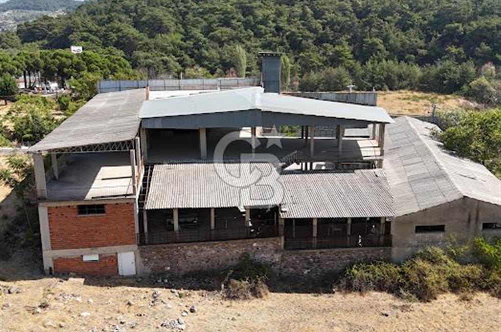 BORNOVA KARAÇAM'DA KOMPLE SATILIK FABRİKA VE DEPO BİNASI