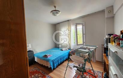 BORNOVA ÇAMDİBİ'NDE KOMPLE SATILIK BİNA