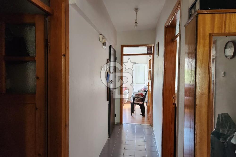 BORNOVA ÇAMDİBİ'NDE KOMPLE SATILIK BİNA