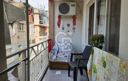 BORNOVA ÇAMDİBİ'NDE KOMPLE SATILIK BİNA