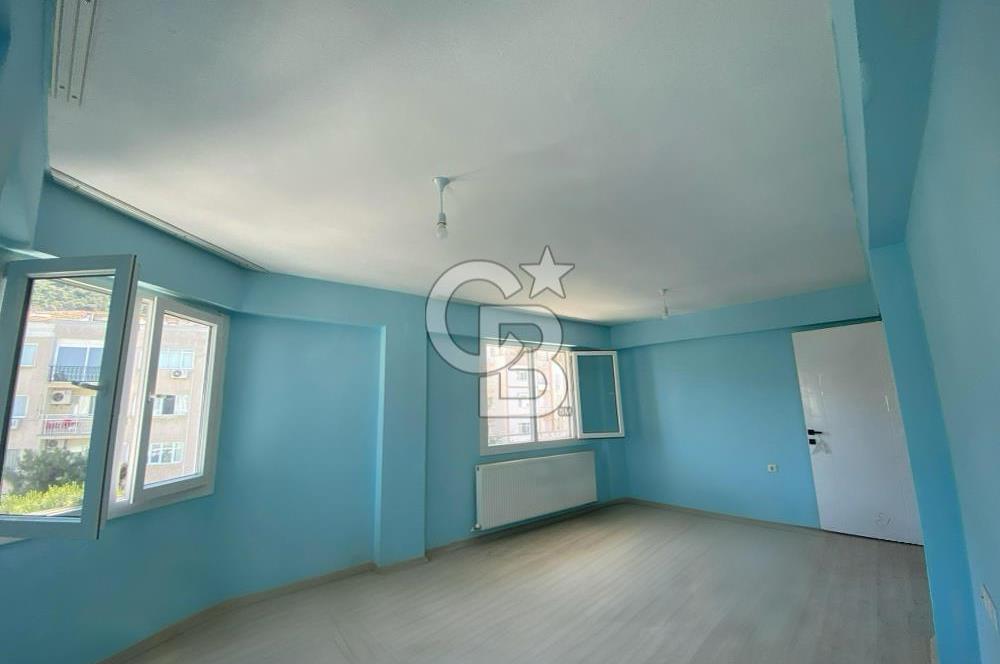 BALÇOVA MERKEZİ KONUMDA SATILIK 3+1 DAİRE