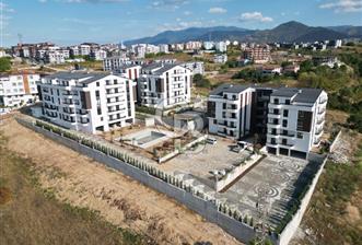 Envoy'dan Başiskele'de Havuzlu Site Sıfır Lüks 3+1 Ç.Dubleks