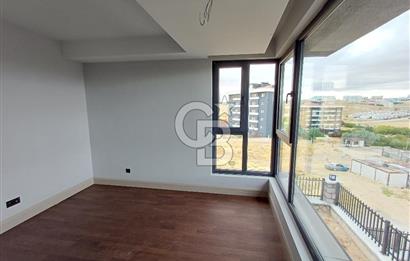 ALACAATLIDA 5+1 LÜKS VİLLA