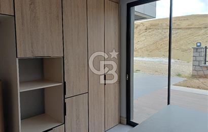 ALACAATLIDA 5+1 LÜKS VİLLA
