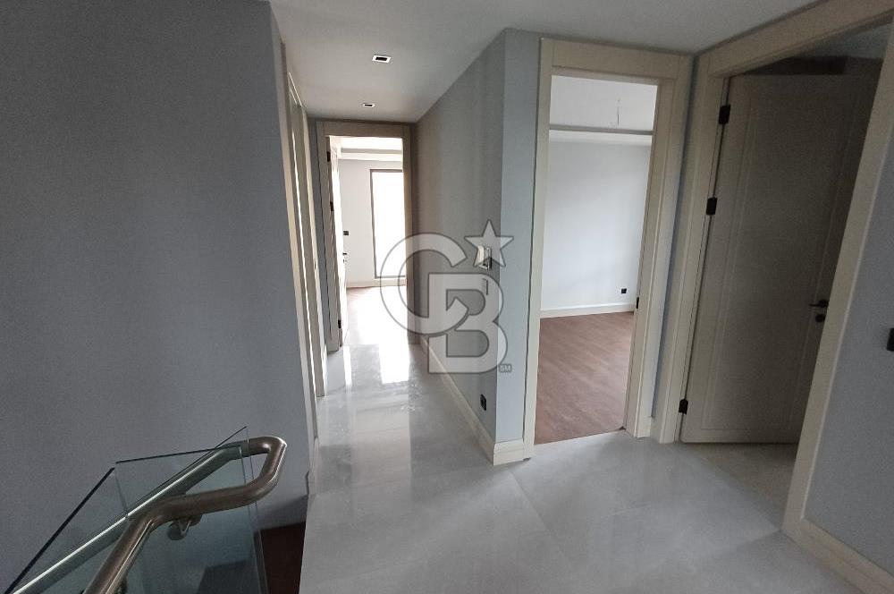 ALACAATLIDA 5+1 LÜKS VİLLA
