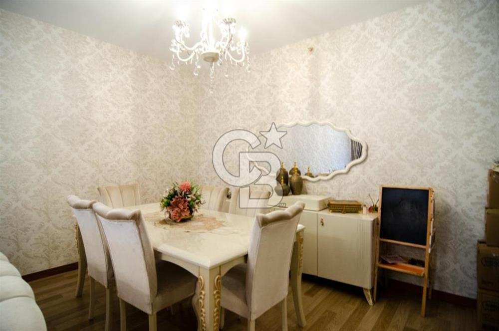 BAŞAKŞEHİR'DE AÇIK & KAPALI YÜZME HAVUZLU SİTE İÇERSNDE 3+1 DAİRE