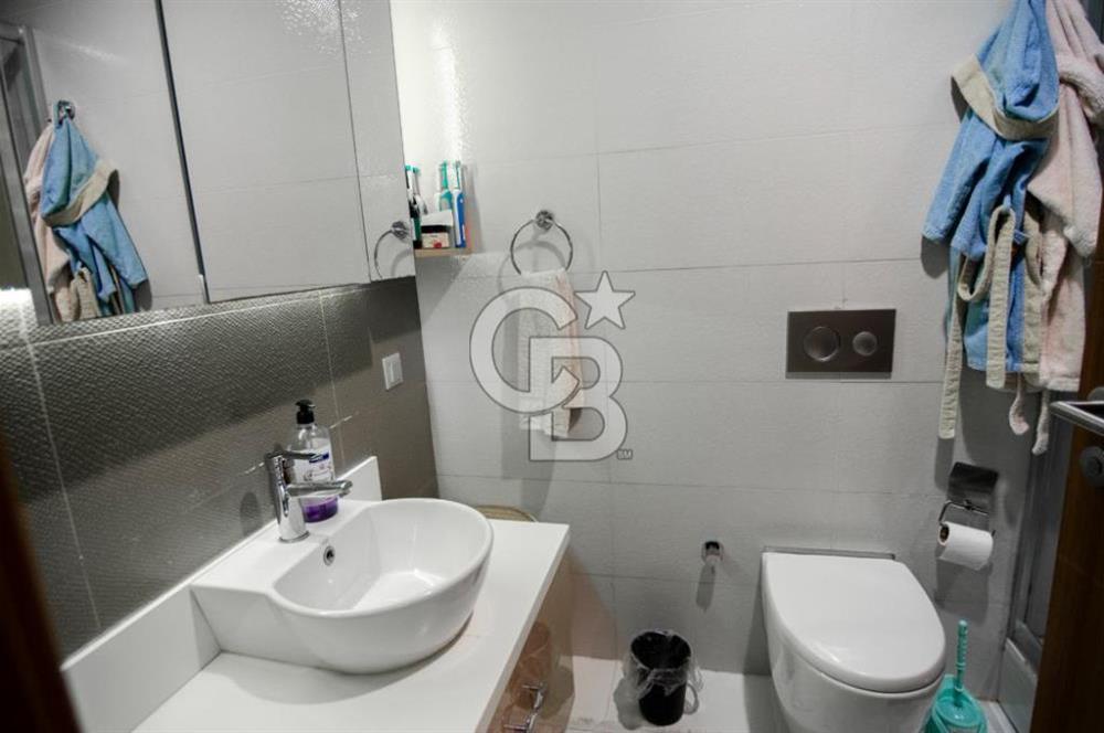 BAŞAKŞEHİR'DE AÇIK & KAPALI YÜZME HAVUZLU SİTE İÇERSNDE 3+1 DAİRE