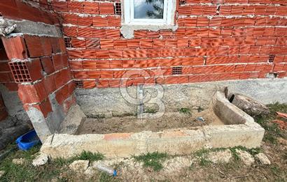 KAVAK-ASARCIK YOLUNUN ALT TARAFINDA SATILIK FIRSAT TARLA!!