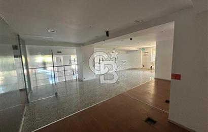 Bostancı Sanayi Sitesi 'nde Tabela Değeri Yüksek Kiralık Dükkan