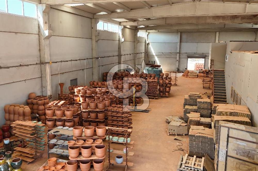  Menemen  2601 M2 İçerisinde  Satılık Fabrika