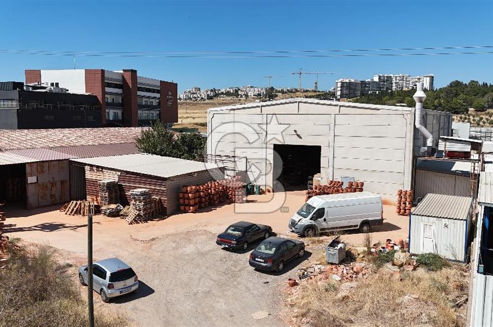  Menemen  2601 M2 İçerisinde  Satılık Fabrika