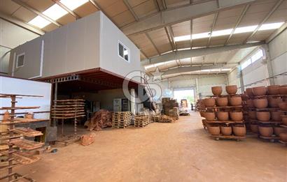  Menemen  2601 M2 İçerisinde  Satılık Fabrika