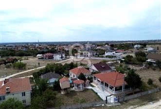 BÜYÜKÇAVUŞLU'DA 800 M2 ARSA İÇERİSİNDE SATILIK MÜSTAKİL EV.