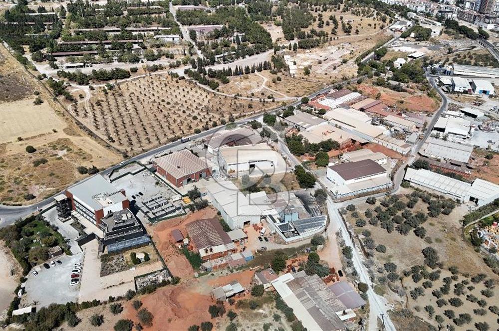  Menemen  2601 M2 İçerisinde  Satılık Fabrika