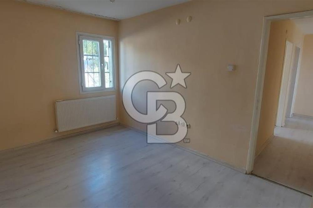İZMİR ÇİĞLİ YAKAKENT’TE SATILIK 1+1 FİYATINA 3+1 CB~PH