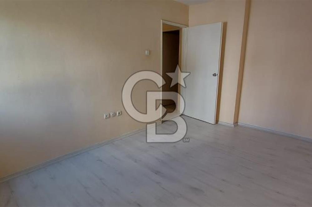 İZMİR ÇİĞLİ YAKAKENT’TE SATILIK 1+1 FİYATINA 3+1 CB~PH