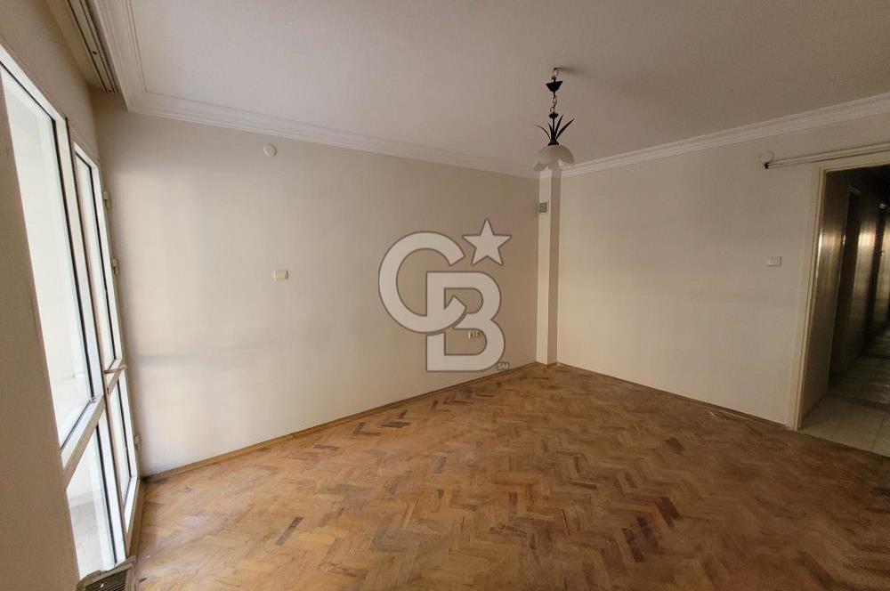 KARŞIYAKA ŞEMİKLER'DE ÇİFT CEPHE DOĞALGAZLI 3+1 SATILIK DAİRE