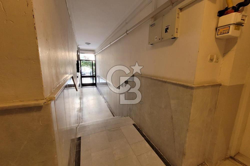 KARŞIYAKA ŞEMİKLER'DE ÇİFT CEPHE DOĞALGAZLI 3+1 SATILIK DAİRE