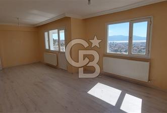 İZMİR ÇİĞLİ YAKAKENT’TE SATILIK 1+1 FİYATINA 3+1 CB~PH