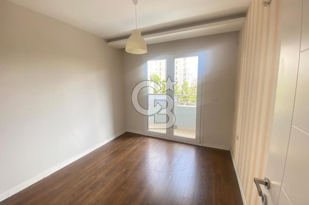 TURGUT ÖZALDA SATILIK 4+1 DAİRE 