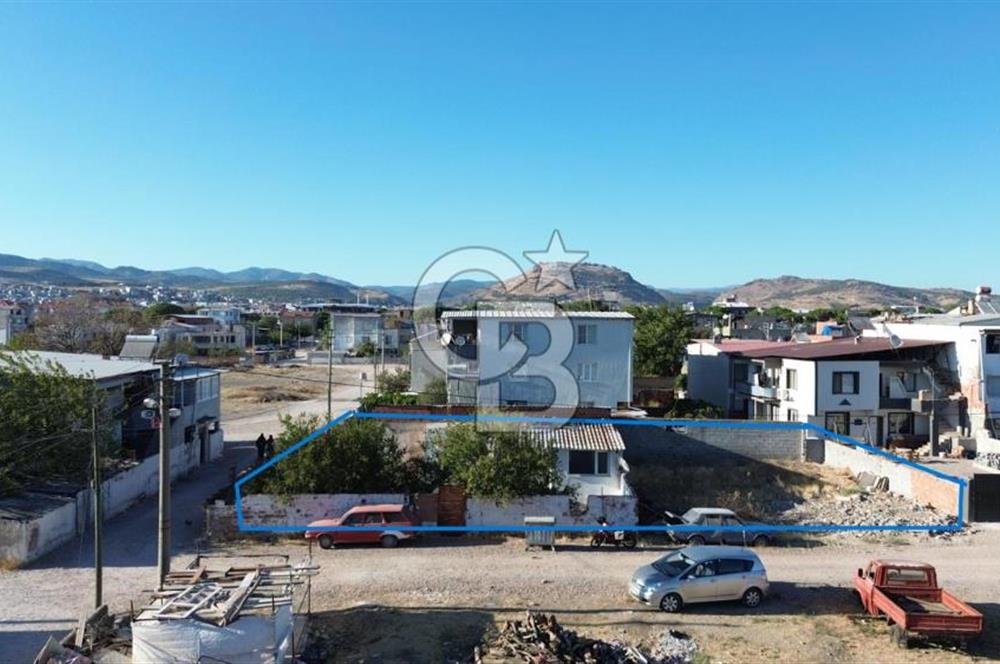 BERGAMA ATATÜRK MAHALLESİNDE (453 M²) SATILIK ARSA