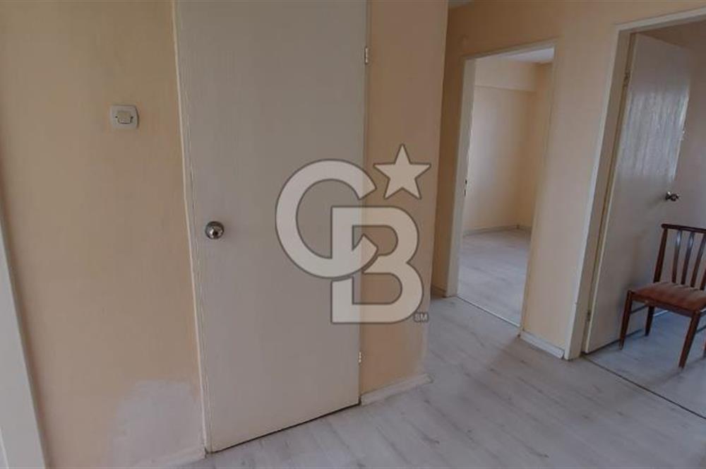 İZMİR ÇİĞLİ YAKAKENT’TE SATILIK 1+1 FİYATINA 3+1 CB~PH
