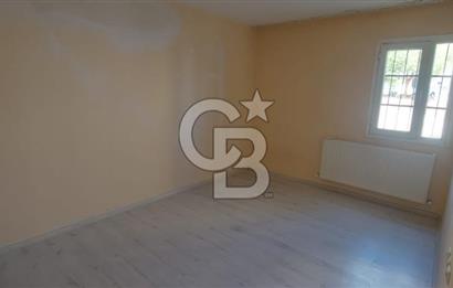 İZMİR ÇİĞLİ YAKAKENT’TE SATILIK 1+1 FİYATINA 3+1 CB~PH