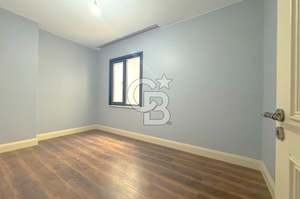 Küçükyalı da 4+2 Tripleks Satılık Daire