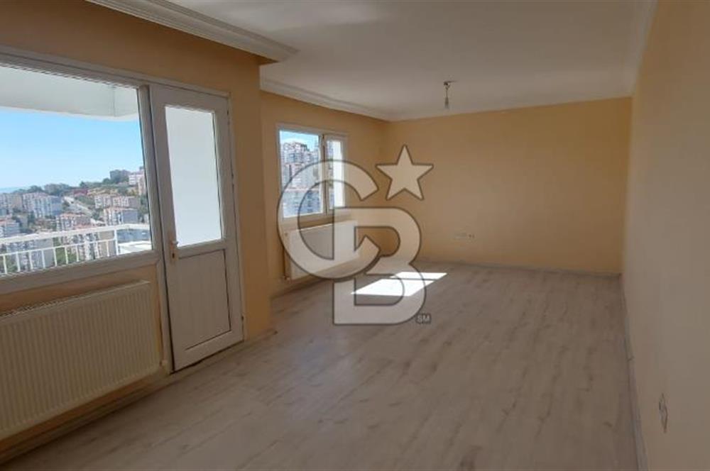 İZMİR ÇİĞLİ YAKAKENT’TE SATILIK 1+1 FİYATINA 3+1 CB~PH