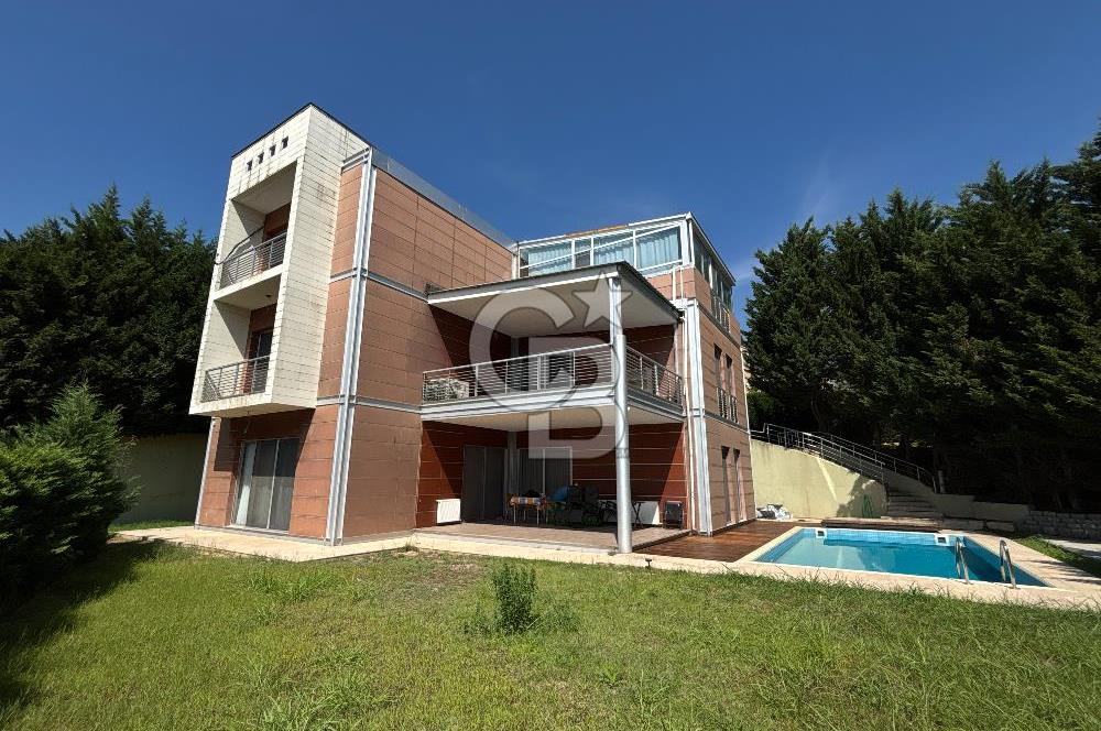 TUZLA TEPEÖREN MİLENYUM PARK'TA A TİPİ 5+1 HAVUZLU BAHÇELİ VİLLA