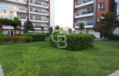 MAVİŞEHİR'DE HAVUZLU, GÜVENLİKLİ, EŞYALI KİRALIK 2+1 DAİRE