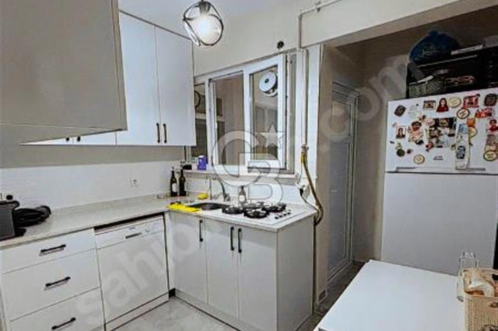 Mevlana kapıda full yenilenmiş 2+1 Satılık daire 