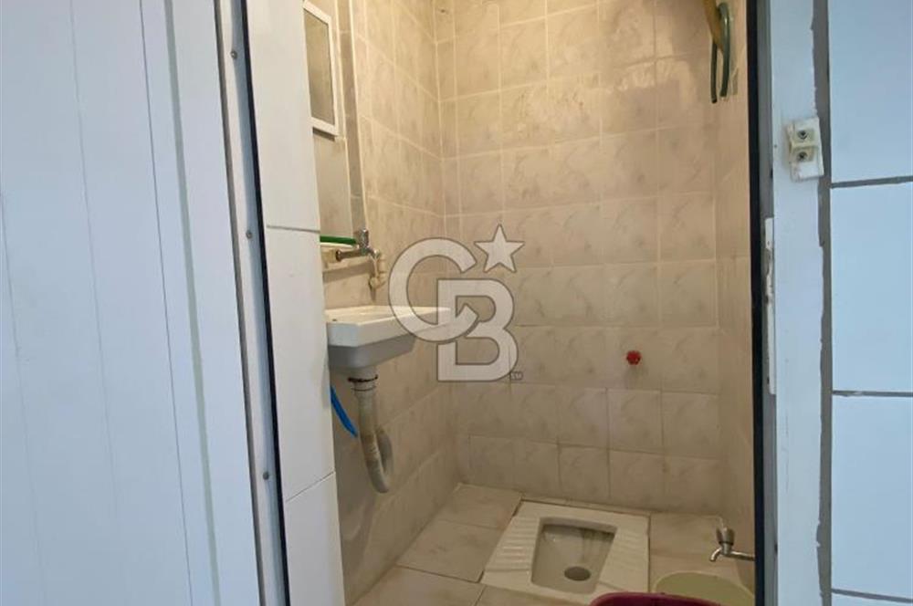 KÜÇÜK ÇİĞLİ ANADOLU CADDESİ YAKINI, KİRALIK 130 m2 GİRİŞ DÜKKAN