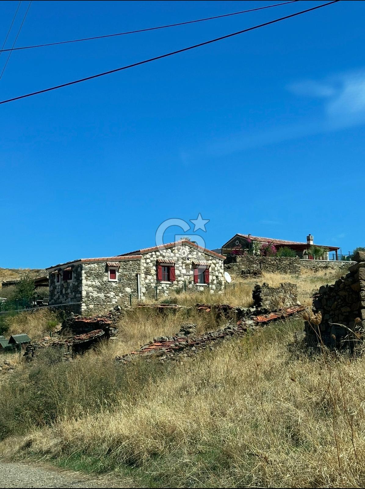 Karaburun Salman Köyünde Köyiçi İmarlı Satılık ARSA