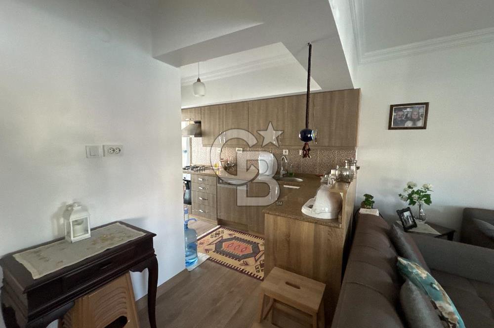 Seferihisar Tepecik Yenisu Sitesin'de  4+1 Satılık  Triplex villa  