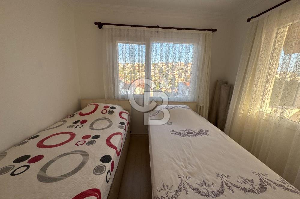 Seferihisar Tepecik Yenisu Sitesin'de  4+1 Satılık  Triplex villa  