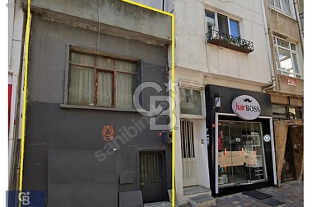 MALTEPE ÇARŞIDA SATILIK ARSA