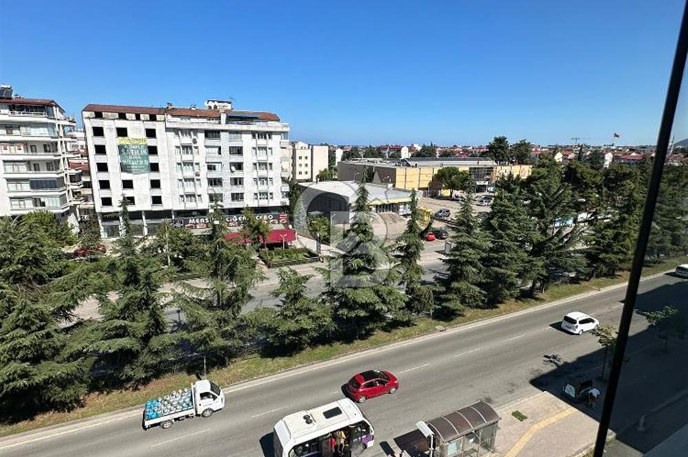 AKYAZI'DA ŞEHİR VE BOZTEPE MANZARALI 5+1 KİRALIK DUBLEKS