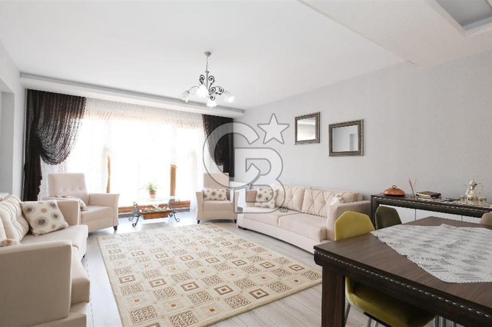 Pursaklar Zeytindalı Sitesi’nde Panoramik Şehir Manzaralı, Prestijli ve Lüks Daire