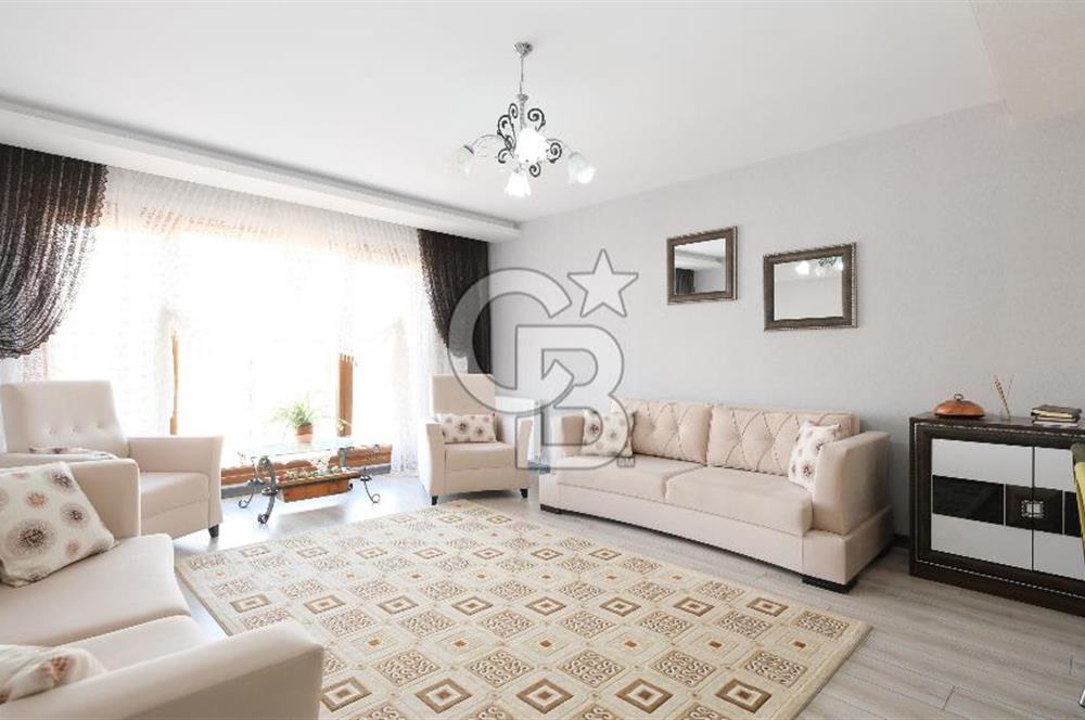 Pursaklar Zeytindalı Sitesi’nde Panoramik Şehir Manzaralı, Prestijli ve Lüks Daire