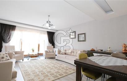 Pursaklar Zeytindalı Sitesi’nde Panoramik Şehir Manzaralı, Prestijli ve Lüks Daire