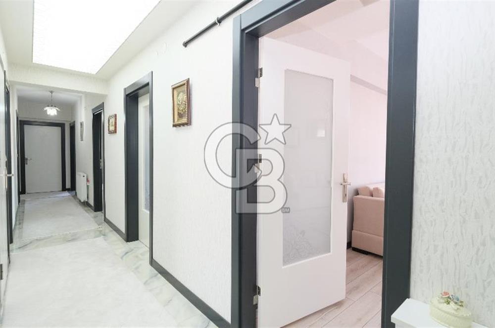 Pursaklar Zeytindalı Sitesi’nde Panoramik Şehir Manzaralı, Prestijli ve Lüks Daire