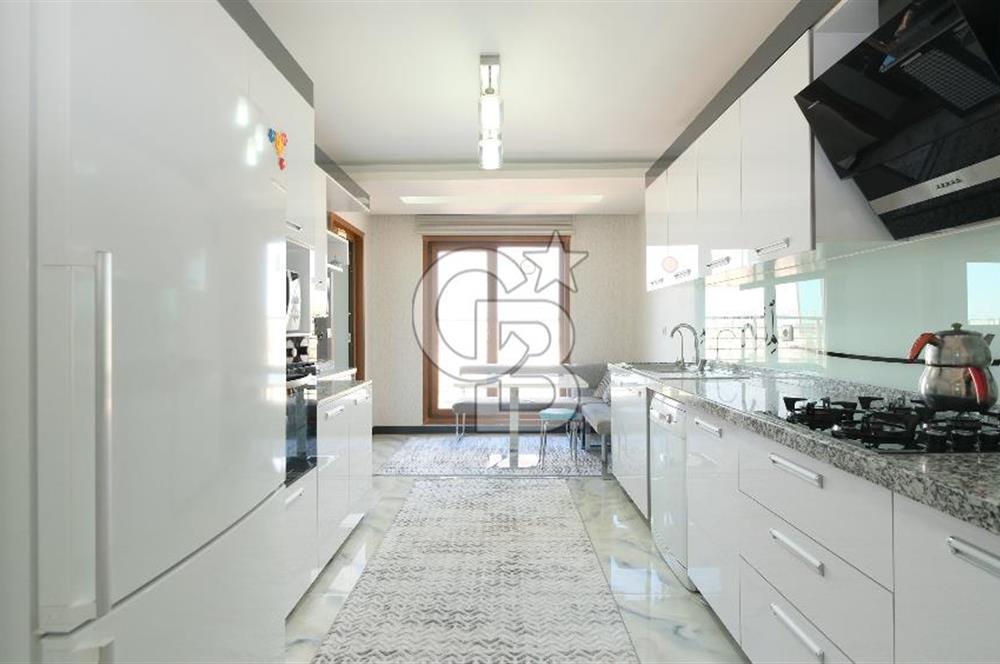 Pursaklar Zeytindalı Sitesi’nde Panoramik Şehir Manzaralı, Prestijli ve Lüks Daire