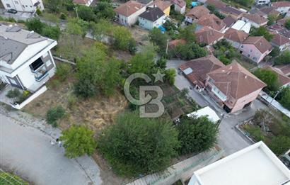 İZMİT GÜNDOĞDU'DA MANZARALI ÖNÜ AÇIK İMARLI 261M² SATILIK ARSA