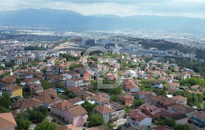 İZMİT GÜNDOĞDU'DA MANZARALI ÖNÜ AÇIK İMARLI 261M² SATILIK ARSA