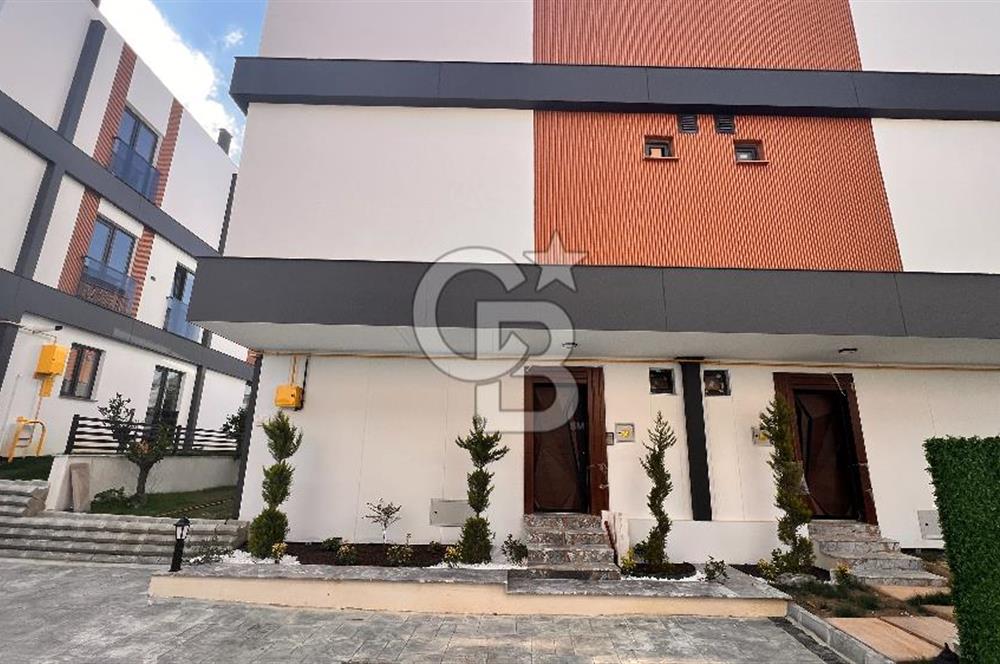 B.KOLPINARDA SATILIK TRIBLEX VİLLA